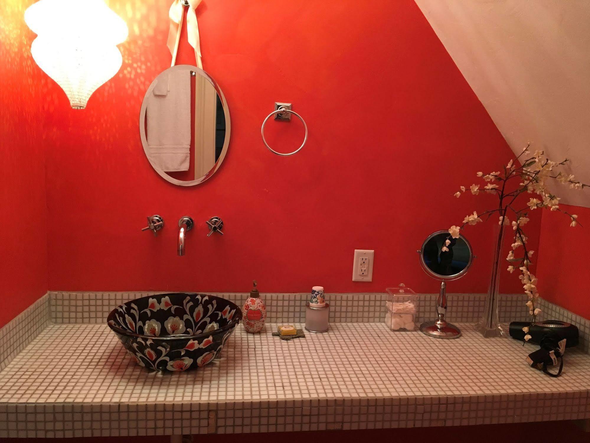 Dreamhouse Country Inn Bristol Екстериор снимка
