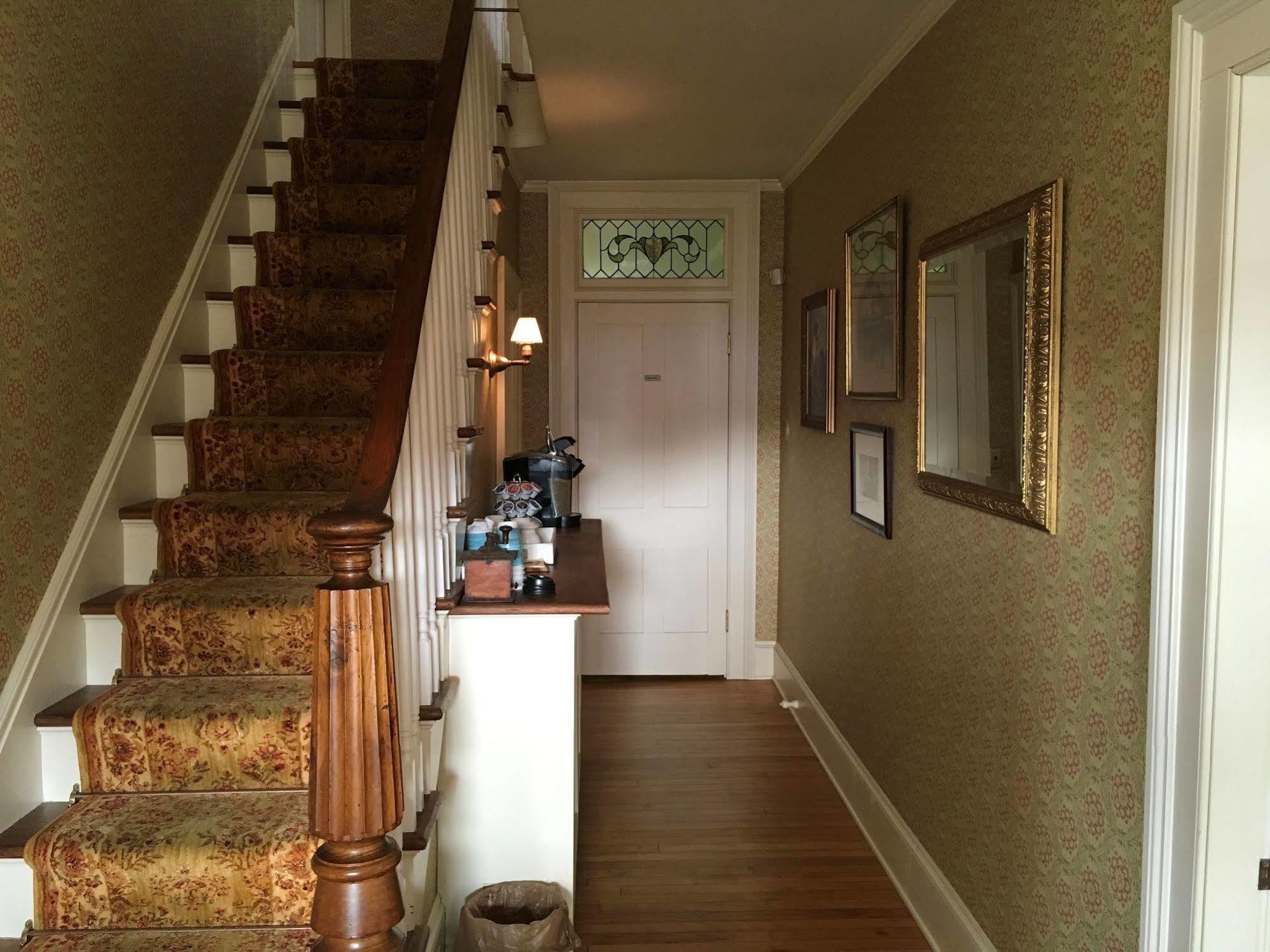 Dreamhouse Country Inn Bristol Екстериор снимка
